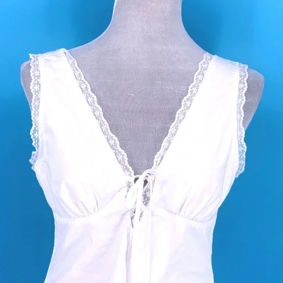 Forever 21 White Cotton Lace Trim V Neck  Babydoll Dress Size Small Angel Bride - Picture 3 of 11